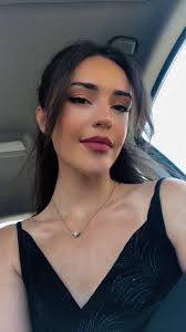 Blerona (@po_ate_leve)