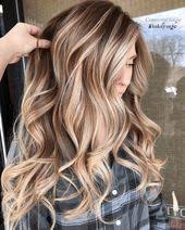 Hot Shot Warm Balayage Finalists 2019 Behindthechair Com Hair Haircolor Hairpink Hairstlye En 2020 Avec Images Cheveux Coupe De Cheveux Coloration Cheveux