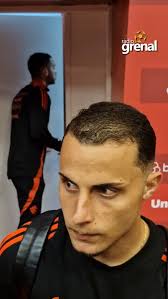 FALA, BRUNO GOMES! 🇮🇩, 🗞️ O lateral Bruno Gomes falou sobre o seu  retorno aos gramados após a lesão que o deixou afastado dos campos por 8  meses., ➡ YouTube: Rádio Grenal