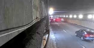 Man killed in Floyd County 3-vehicle crash