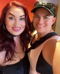 Sonya Templeton's Instagram, Twitter & Facebook