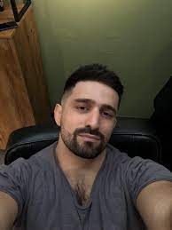 Found the best way for my beard! 3 mm on sides and 5 in front. How do you  guys think?? : rbeards