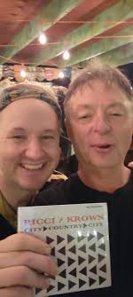 pics from jason's show‼️🎄