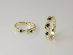 Hinged Ring For Arthritic Fingers Sadly Many Of Us Suffer From Arthritis And As A Result We Are Unable To Wear Our R Hinged Ring Special Ring Beautiful Rings