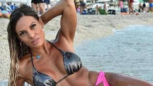 Ιωάννα μαλέσκου αβαφη / iwanna maleskoy deite thn paroysiastria 4 xronia prin star gr. Natali Kakkaba Opws Mairh Synatsakh Prin Abafh Kai Axtenisth Kai Meta Metamorfwmenh Me Make Up Kai Mpoykles