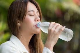 air putih untuk menjaga kesehatan ginjal