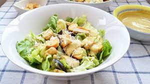 A) daun salad romaine b) roti kering. Homemade Caesar Salad Easy Simple Caesar Salad Recipe Youtube