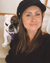 Rachel Tapper's Instagram, Twitter & Facebook