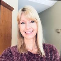 Lisa Kiessling's Instagram, Twitter & Facebook