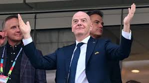 FIFA president visits Iranian team's locker room: 'You are sending a strong message to the entire world'