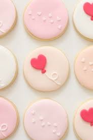 43 Yummy Valentine S Day Cookies To Give To All Your Loved Ones In 2020 Valentine Cookies Valentines Day Cookies Valentines Day Cookie Recipe