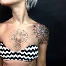 Tattoo Mandala Chest For Women 48 Ideas Mandala Tattoo Shoulder Half Mandala Tattoo Shoulder Tattoo