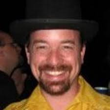 Damon Conway (@vstraylight)