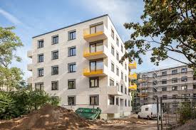 Teilmöblierte wohnung mit kamin, terasse, gästezimmer, büroraum. Waldstadt I Propotsdam