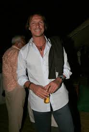 See more of lili caneças on facebook. Antigo Futebolista Fernando Gomes Luta Contra Cancro No Pancreas