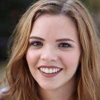 Elizabeth Burrow's Instagram, Twitter & Facebook