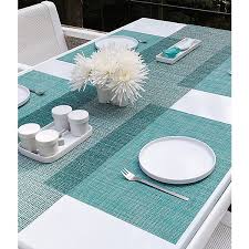 Chilewich Gold Lattice Table Runner By Sandy Chilewich At Lumens Com Chilewich Modern Placemats Modern Table Runners