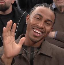 AI courtside for Knicks/Sixers.. who's he rooting for?👀