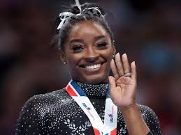 Simone Biles and husband Jonathan Owens share progress