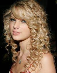 33 Cute Curly Hairstyles For Long Hair 2013 Pictures Prom Hairstyles For Long Hair Hair Styles Long Hair Styles