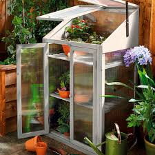 They can be as small as a window box freestanding greenhouses are complete buildings, standing on their own and usually large enough for gardeners to enter. Grow Your Own With Affordable Aldi Greenhouse And Potting Bench