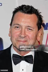 1,143 Mark Walters Photos & High Res Pictures