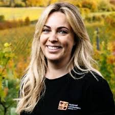 authorsofinstagram #writersofinstagram #geography #geology #womeninstem  #rockhound #earthscience #earthsciencewithanjana #geologystudent  #ggsweambassador #ggsweambassadorscheme #ambassadoranjana…