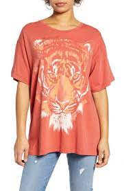 Wrangler Oversized Tiger Graphic Tee In Sundried Tomato Modesens