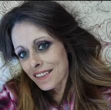 Kimberly Ricker's Instagram, Twitter & Facebook