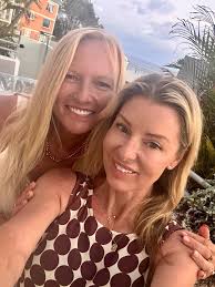 Loved connecting with fellow professionals at Gold Coast Connect! It was a  pleasure chatting with Randi Coughlin of CDW. 📸 The Sequin Booth