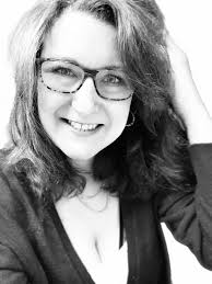 Anyone in Midland do piano lessons and if so can you tell me what you  charge, thanks 🙂