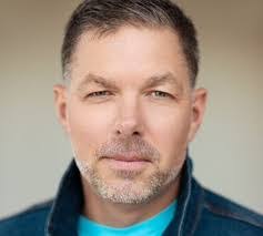 Steven Hamm's Instagram, Twitter & Facebook