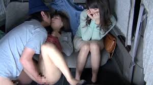 Seks di depan teman-temanmu! hal paling memalukan yang bisa dilakukan  seorang gadis! -2