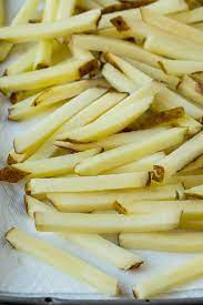 Sep 09, 2020 · to do it, start by cutting a slice off the side of the potato to make a flat, stable base. Homemade French Fries Dinner At The Zoo