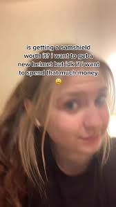 please lmk #equestrian #horsetok #helmet #samshield #helpppp