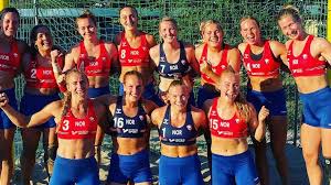 Imprimé rien que pour vous votre commande est imprimée à la demande, puis livrée chez vous, où que vous soyez. L Equipe Norvegienne De Beach Handball Sanctionnee Pour Avoir Refuse De Jouer En Bikini