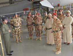 دشن ولي العهد نائب رئيس مجلس الوزراء وزير الدفاع، في السعودية، الأمير محمد بن سلمان، مشروعات سكنيّة، وطبيَّة لمنسوبي وزارة الدفاع في عدد من مناطق المملكة. Ø´Ø¨ÙƒØ© Ø§Ù„Ø²Ø§Ø¬Ù„ Ø§Ù„Ø¹Ù…Ø§Ù†ÙŠØ© Pa Twitter Ù…Ø¹Ø§Ù„ÙŠ Ø§Ù„ÙØ±ÙŠÙ‚ Ø£ÙˆÙ„ ÙˆØ²ÙŠØ± Ø§Ù„Ù…ÙƒØªØ¨ Ø§Ù„Ø³Ù„Ø·Ø§Ù†ÙŠ ÙˆÙ…Ø¹Ø§Ù„ÙŠ Ø§Ù„Ø³ÙŠØ¯ Ø§Ù„ÙˆØ²ÙŠØ± Ø§Ù„Ù…Ø³Ø¤ÙˆÙ„ Ø¹Ù† Ø´Ø¤ÙˆÙ† Ø§Ù„Ø¯ÙØ§Ø¹ ÙˆÙ…Ø¹Ø§Ù„ÙŠ Ø§Ù„Ø£Ù…ÙŠÙ† Ø§Ù„Ø¹Ø§Ù… Ø¨ÙˆØ²Ø§Ø±Ø© Ø§Ù„Ø¯ÙØ§Ø¹ ÙˆØ±Ø¦ÙŠØ³ Ø£Ø±ÙƒØ§Ù† Ù‚ÙˆØ§Øª Ø§Ù„Ø³Ù„Ø·Ø§Ù† Ø§Ù„Ù…Ø³Ù„Ø­Ø© ÙˆÙ‚Ø§Ø¯Ø© Ø£Ø³Ù„Ø­Ø© Ù‚ÙˆØ§Øª Ø§Ù„Ø³Ù„Ø·Ø§Ù†