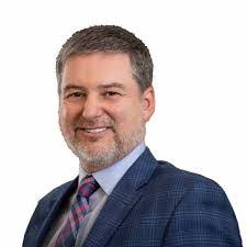 Ken Doucette's Instagram, Twitter & Facebook