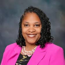 Keri Carlson's Instagram, Twitter & Facebook