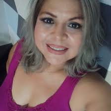 🎶Y no me arrepiento de dar, y quedarme sin nada🎶 Que asombrosa voz tiene