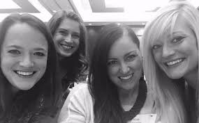 Molly Yeager (@molly_yeager)