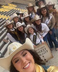 The FIRST San Diego Petco Park Rodeo is in the books! ☑️Thank you to  everyone who helped make this happen!! 🤠⚾️ Huge thank you to @  @markiebattaglia for making this happen for