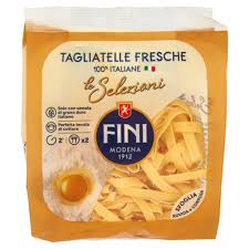 Tagliatelle con polpettine speziate e sugo piccante. Fini Le Selezioni Tagliatelle Fresche Everli