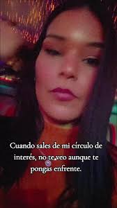 Preparación de los sandwichitos de mezcla para las cenas festivas