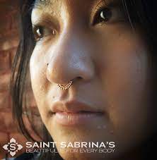 Septum Piercing By Nate With A Classic Latchmi Nose Piercing Septum Piercing Tragus Piercings