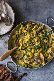 200 Year Old Recipe Sri Lankan Mixed Vegetable Curry Recipe Vegetable Curry Recipes Vegetarian Recipes