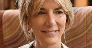 Sue Renner's Instagram, Twitter & Facebook