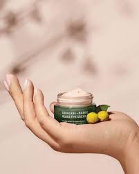 Biossance Squalane Marine Algae Eye Cream Review Pin Ot Polzovatelya Li Castro Na Doske Beauty Products Photo Kosmeticheskie Tovary Predmety Makiyazha Idei Dlya Foto