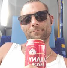 Profile for Laszlo Ambrus