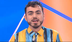 Raúl Santamaría, de los Mozos de Arousa, salta a la interpretación con la  nueva serie de Netflix